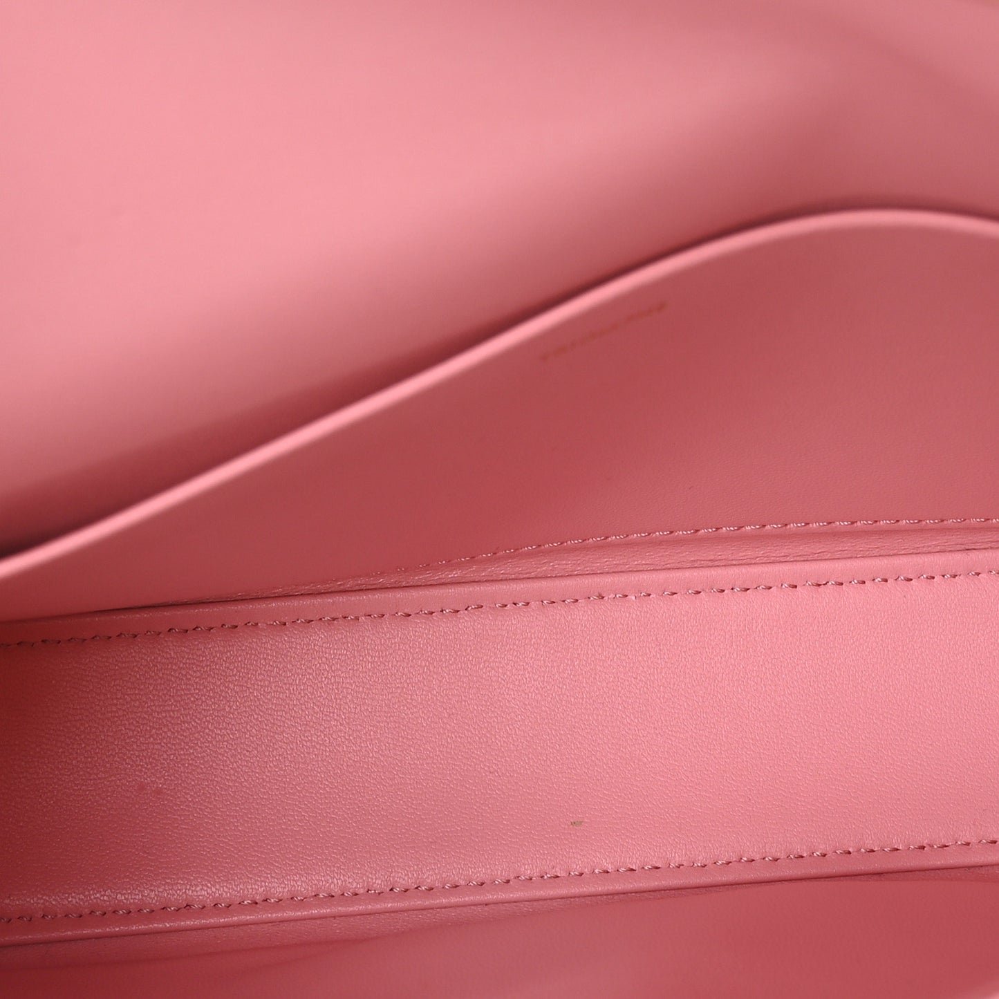 Natural Calfskin Triomphe Shoulder Bag Rose