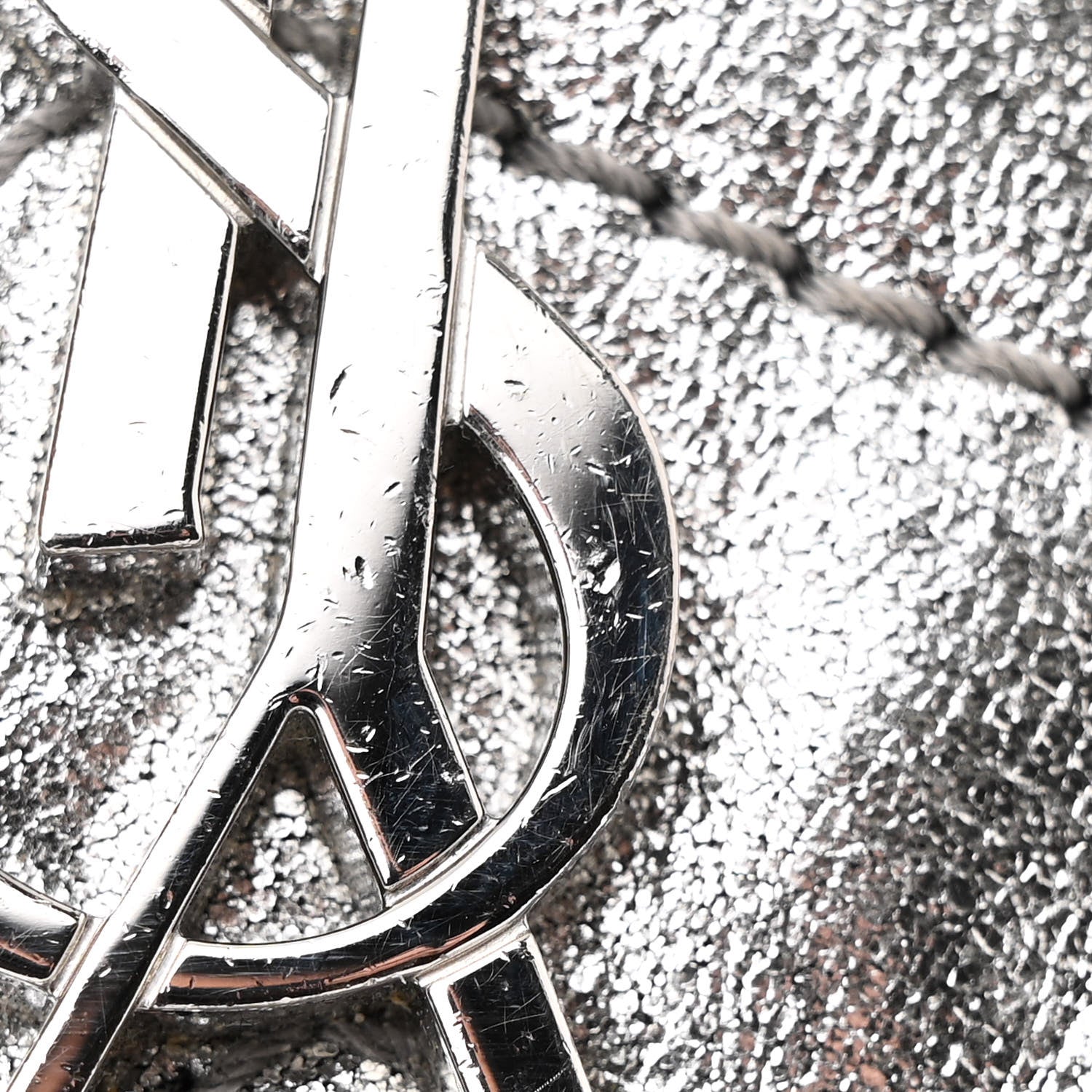 Saint Laurent Metallic Lambskin Matelasse Monogram Medium Niki Chain Satchel Argento 15 of 19