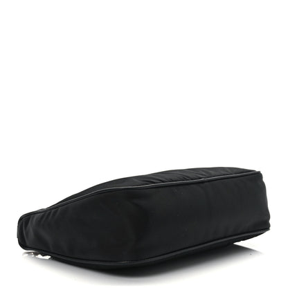 Prada Nylon Re-Edition 2005 Shoulder Bag Black 4 of 8