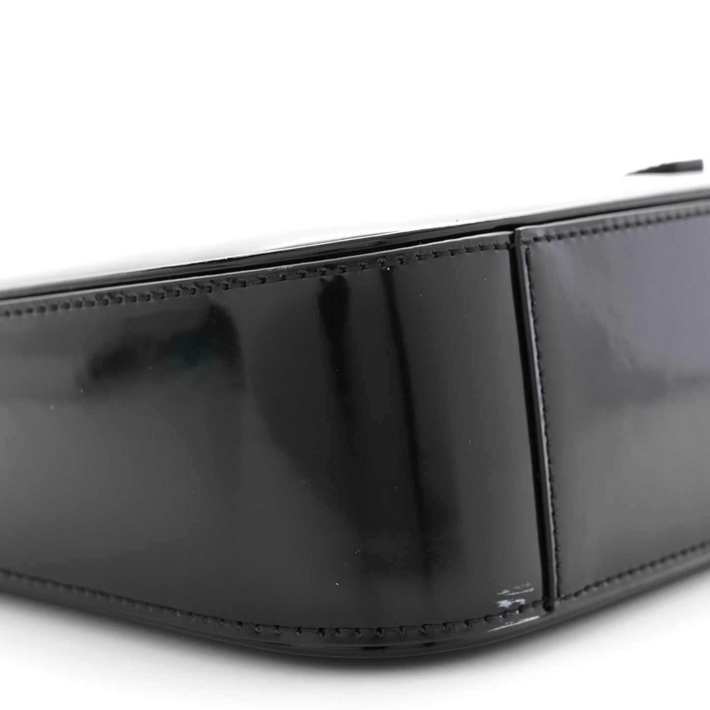 Patent Le 5 A 7 Monochrome Hobo Black