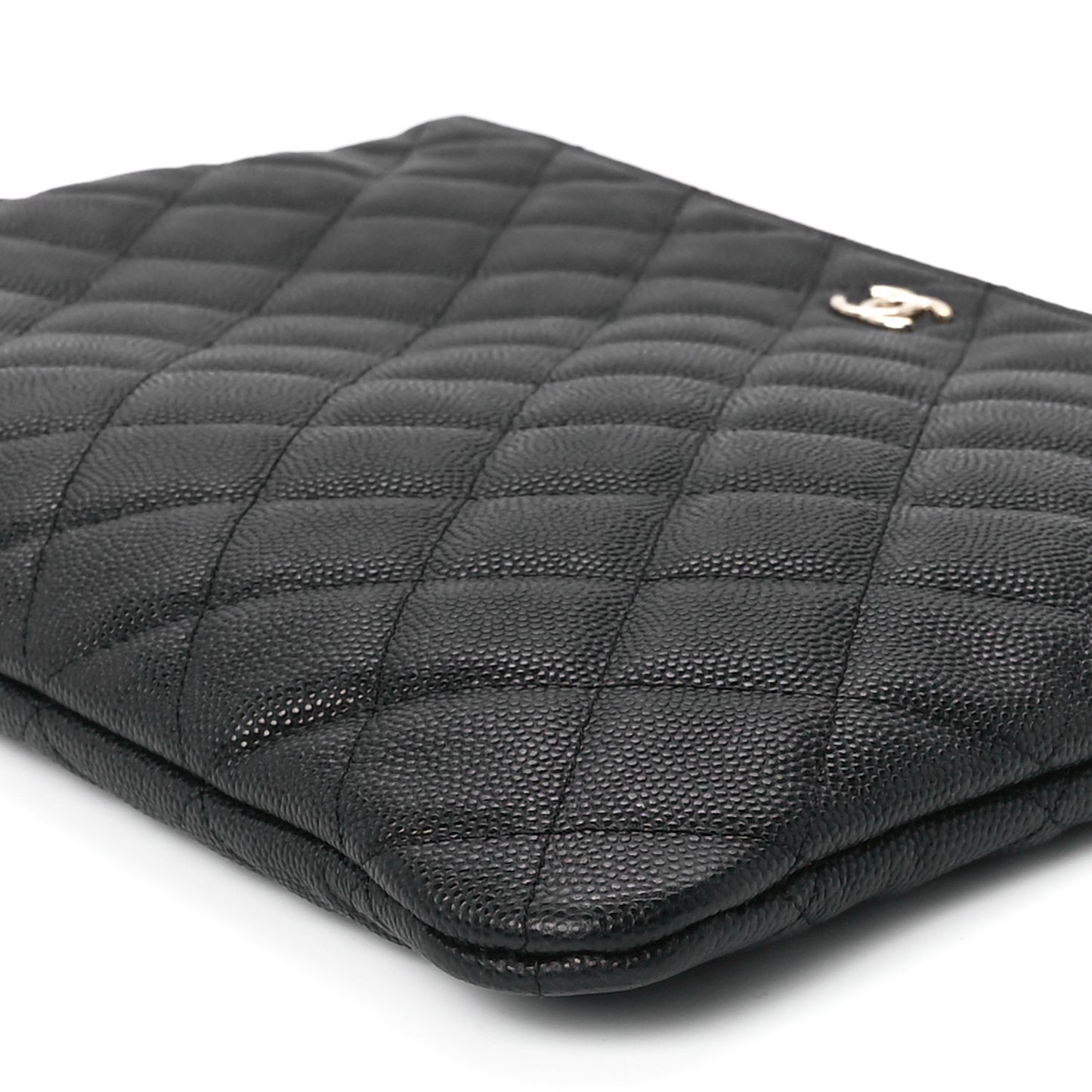 Caviar Quilted Medium Cosmetic Case Black