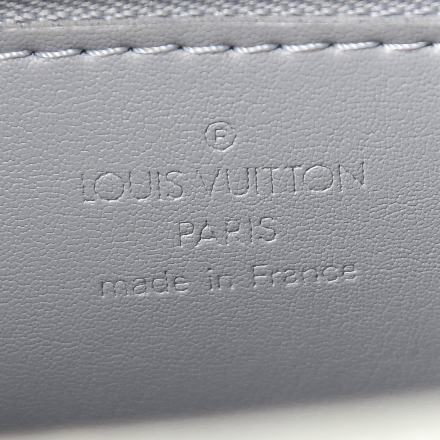Louis Vuitton Vernis Christie GM Silver 5 of 8