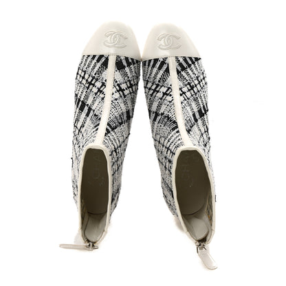 Chanel Tweed Lambskin Cap Toe CC Short Boots 35.5 White Black 4 of 18