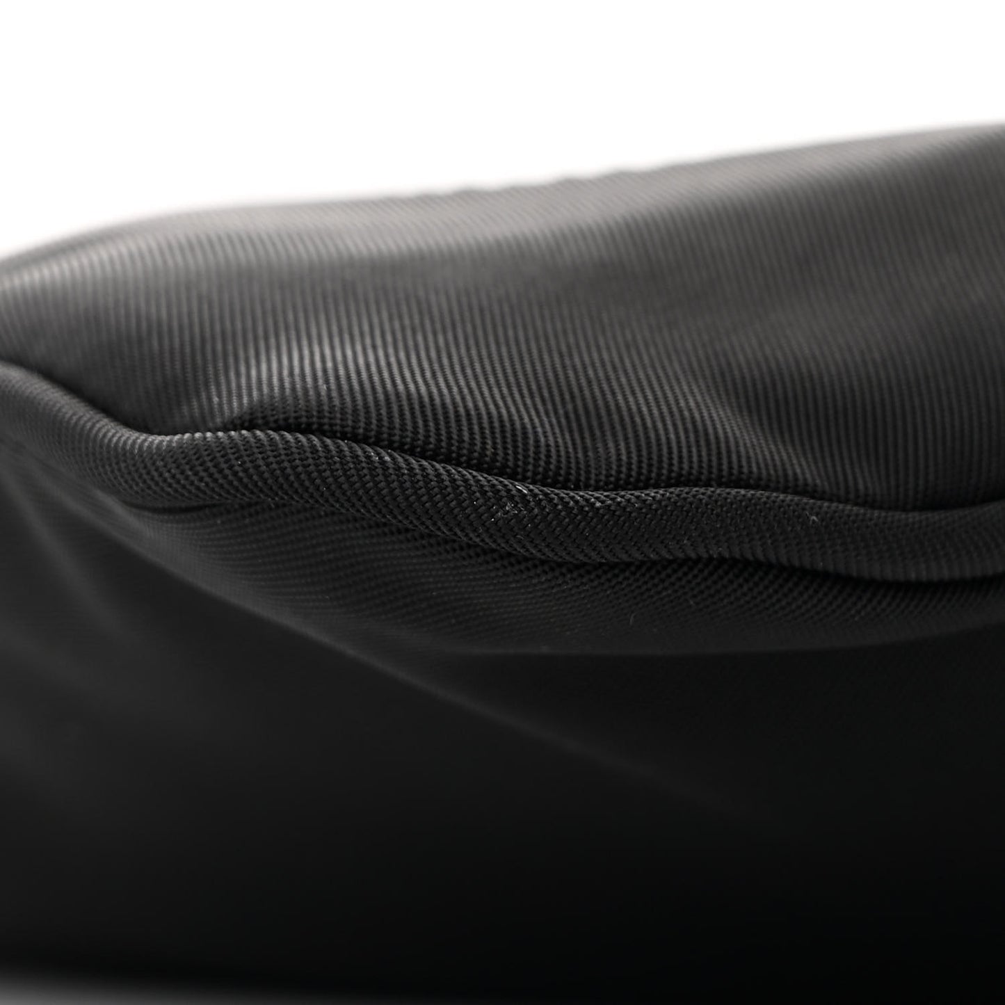 Tessuto Nylon Saffiano Flat Messenger Bag Black