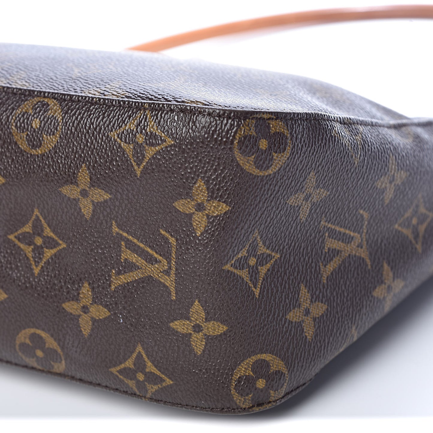 Monogram Looping MM