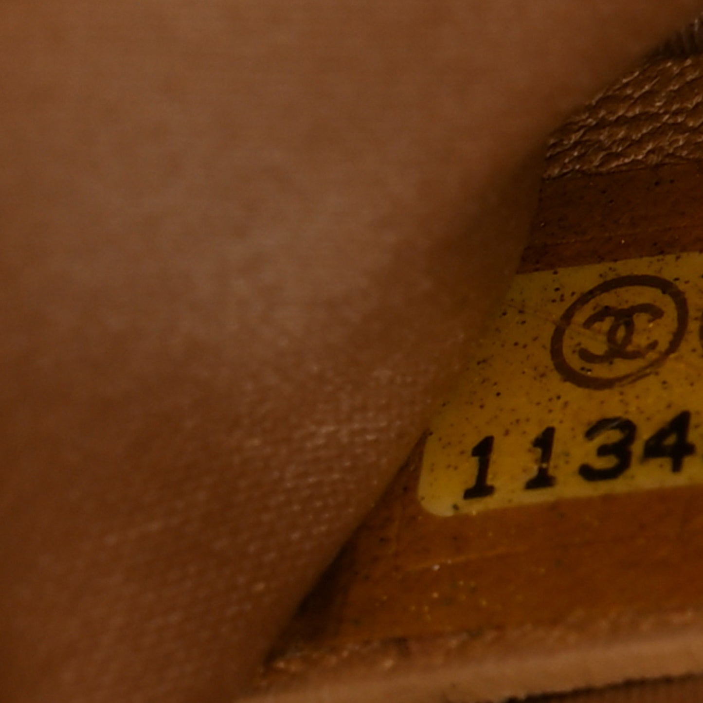 Patent Medium Madison Flap Gold