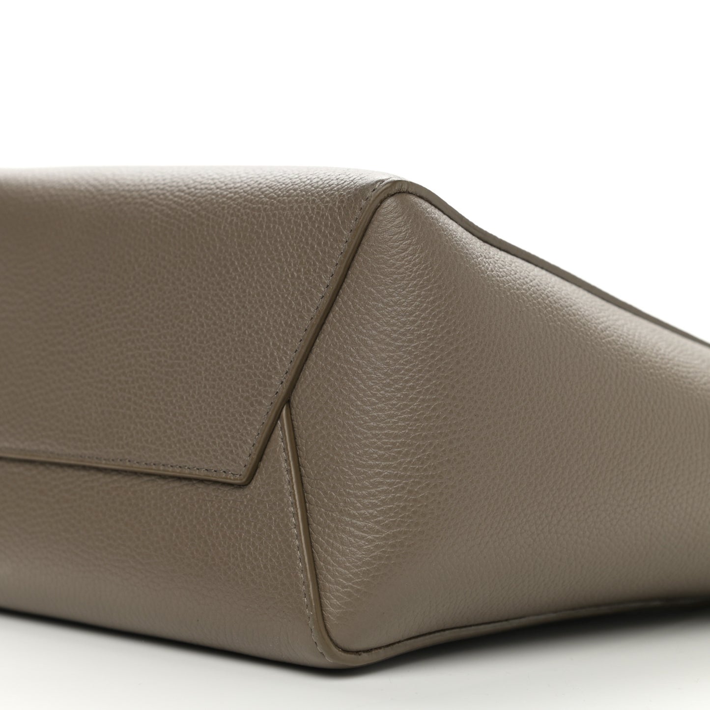 Soft Grained Calfskin Small Sangle Bucket Bag Taupe