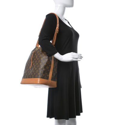 Louis Vuitton Monogram Noe 2 of 17