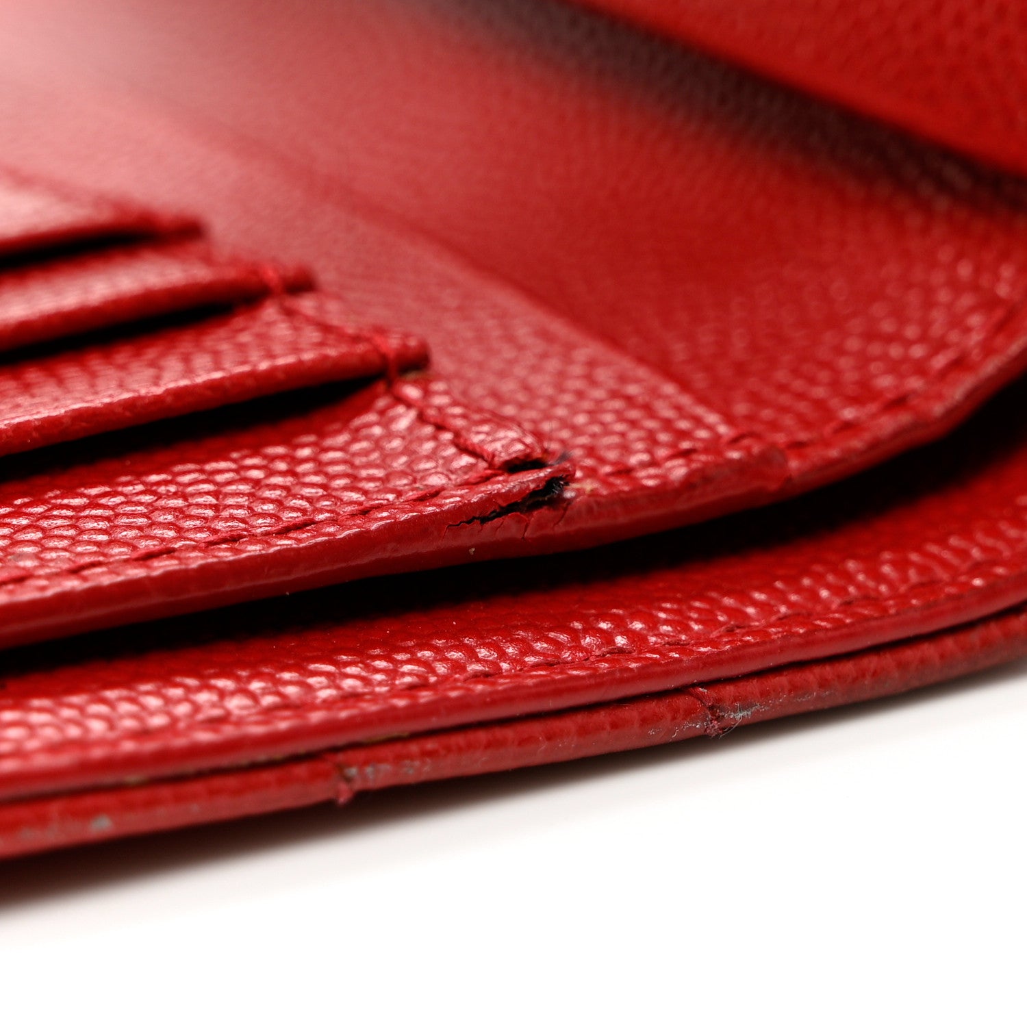 Saint Laurent Grain De Poudre Matelasse Chevron Monogram Compact Tri Fold Wallet Red 9 of 9