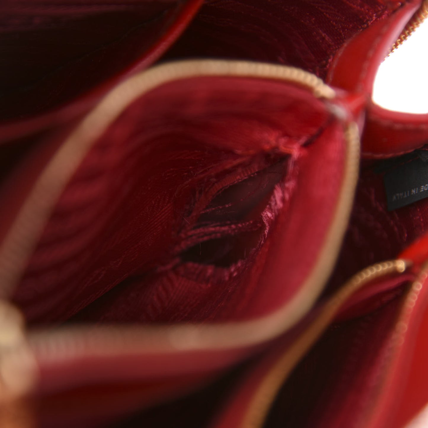 Saffiano Vernice Mini Promenade Tote Rosso