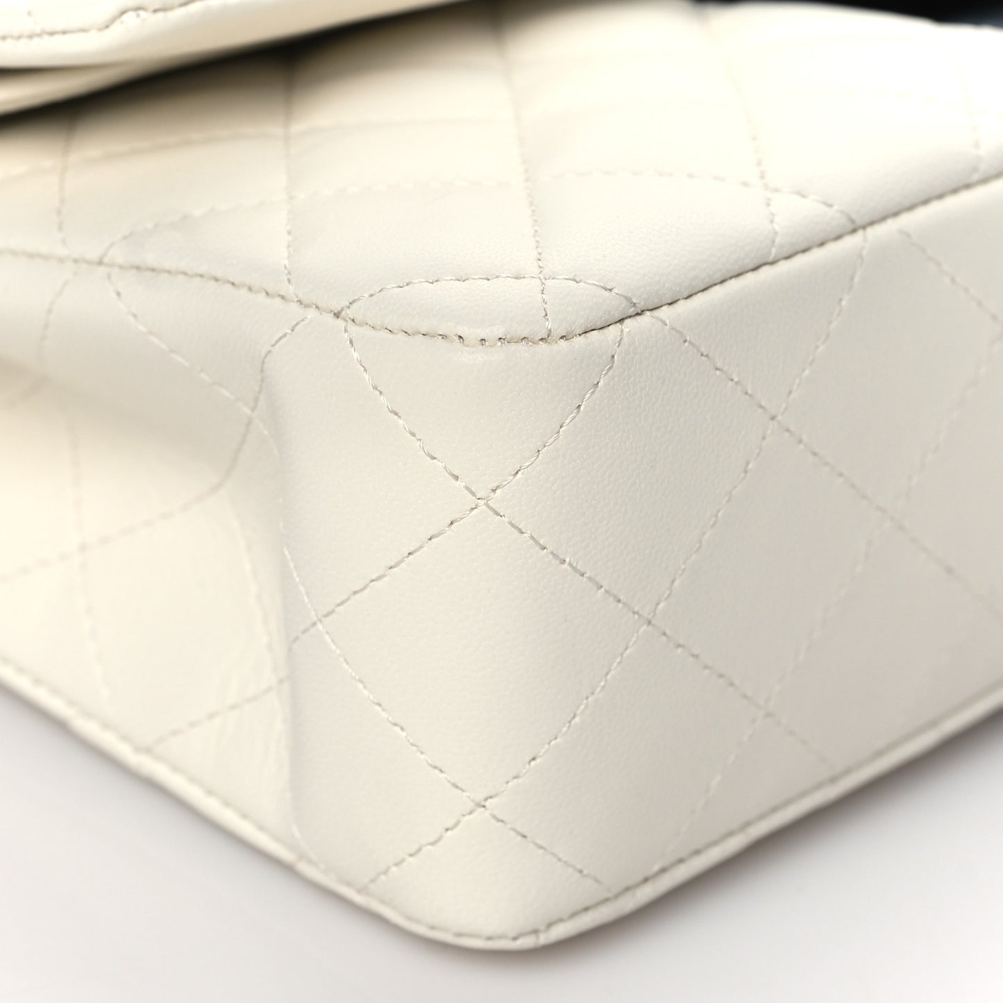 Lambskin Quilted Medium Double Flap Black White