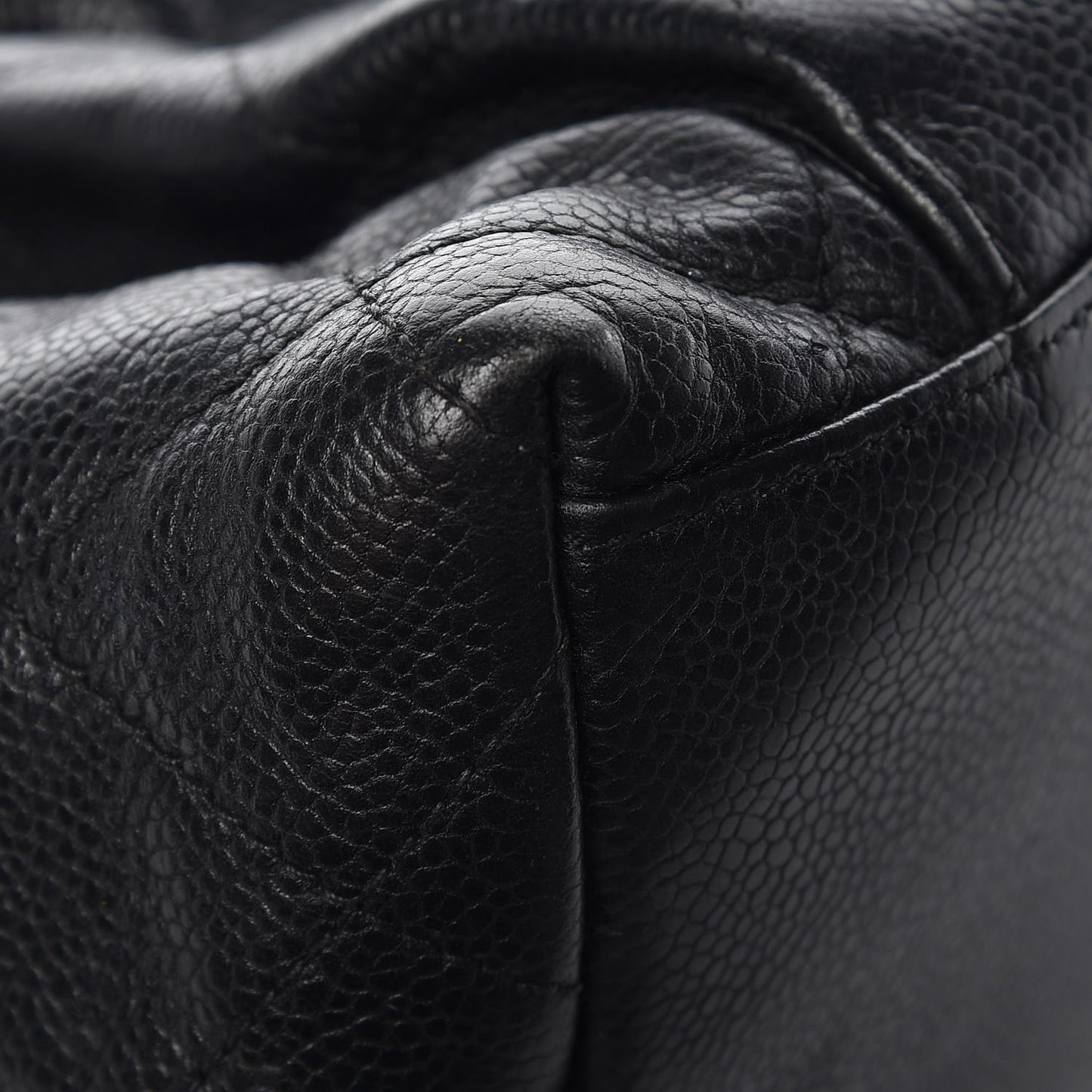 Caviar Quilted Flap Shoulder Bag Black