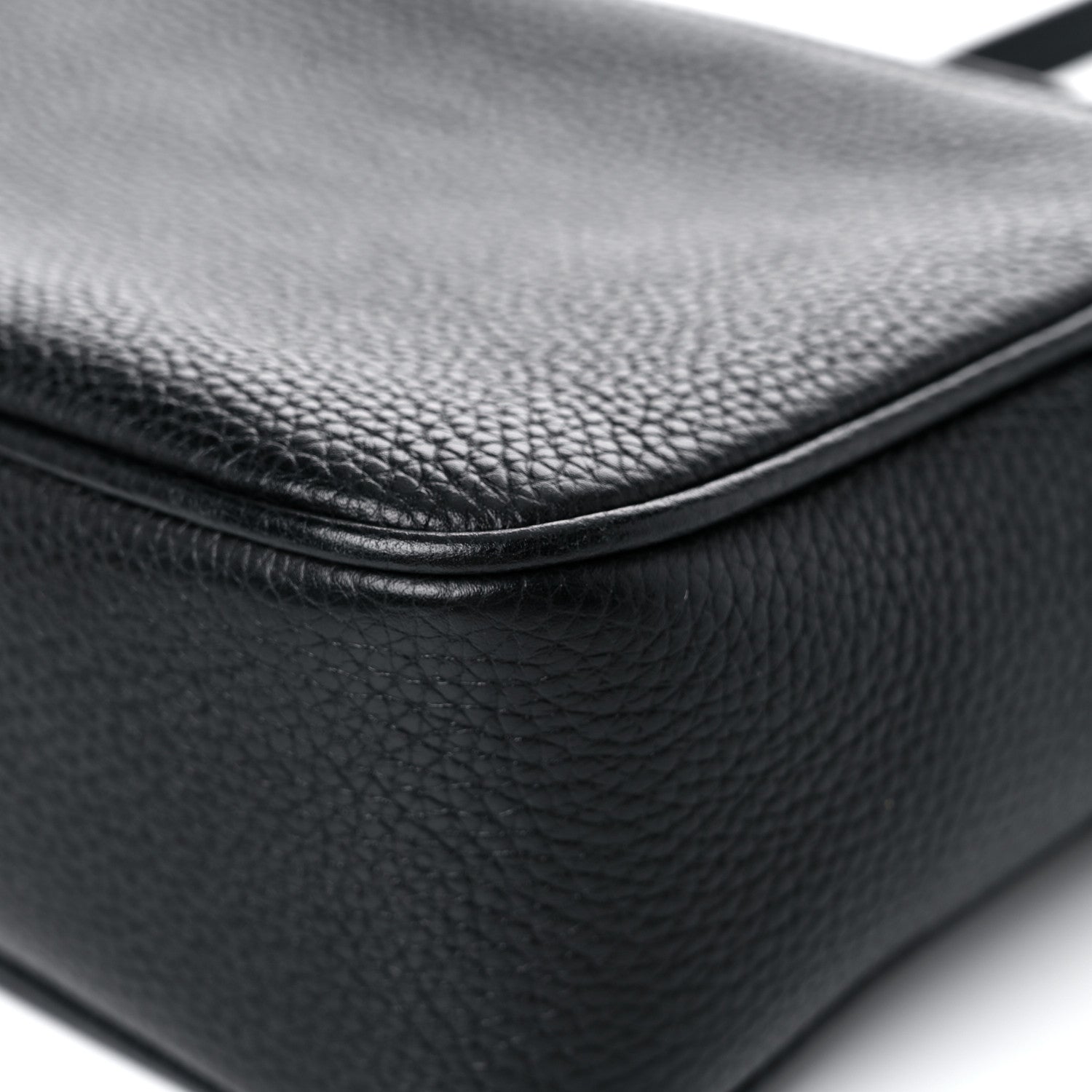 Gucci Pebbled Calfskin Small Soho Disco Bag Black 12 of 20