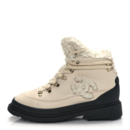 Chanel Calfskin Shearling CC Lace Up Boots 40.1 Light Beige Ivory 1 of 10