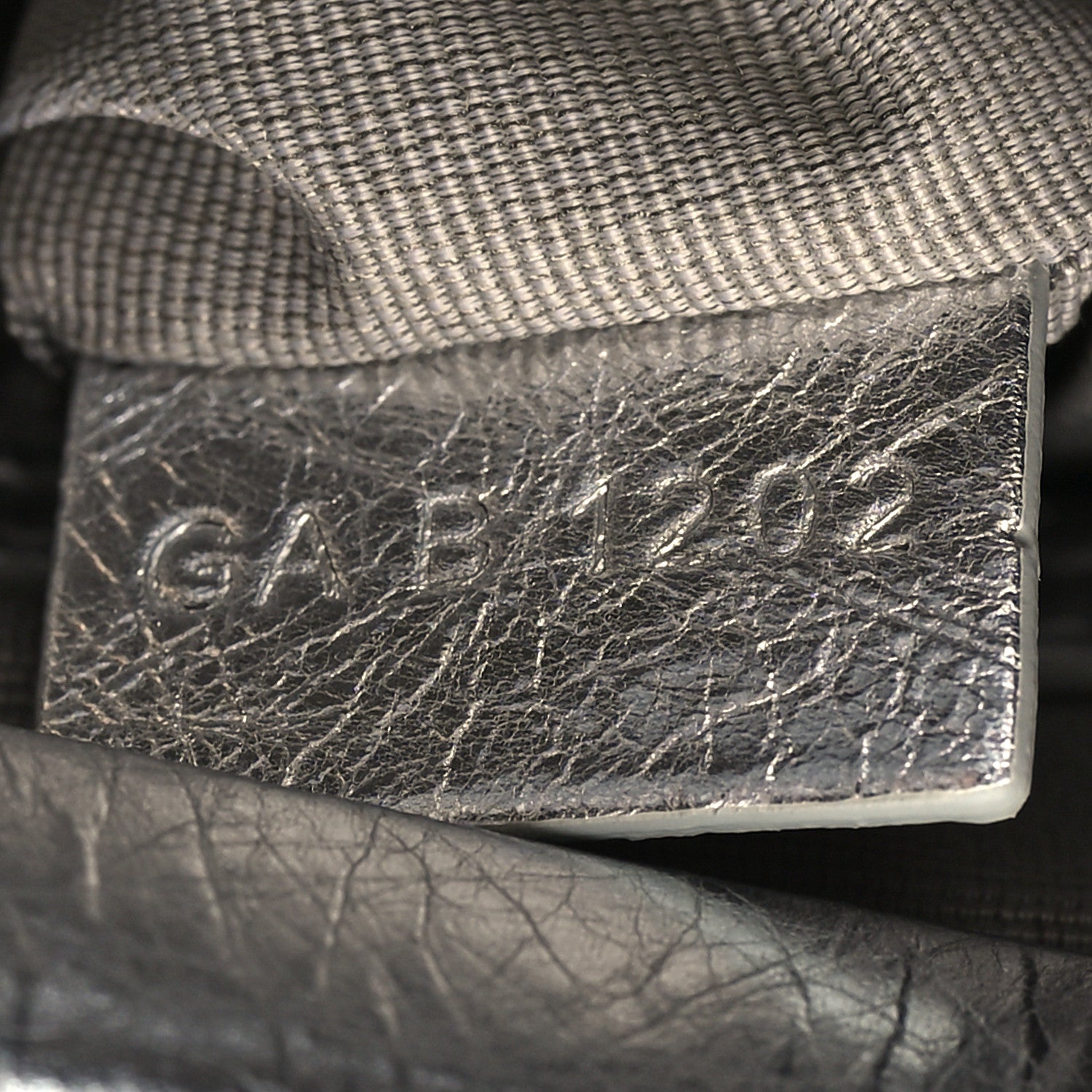 Givenchy Metallic Lambskin Mini Lock Antigona Shoulder Bag Silver Grey 7 of 12