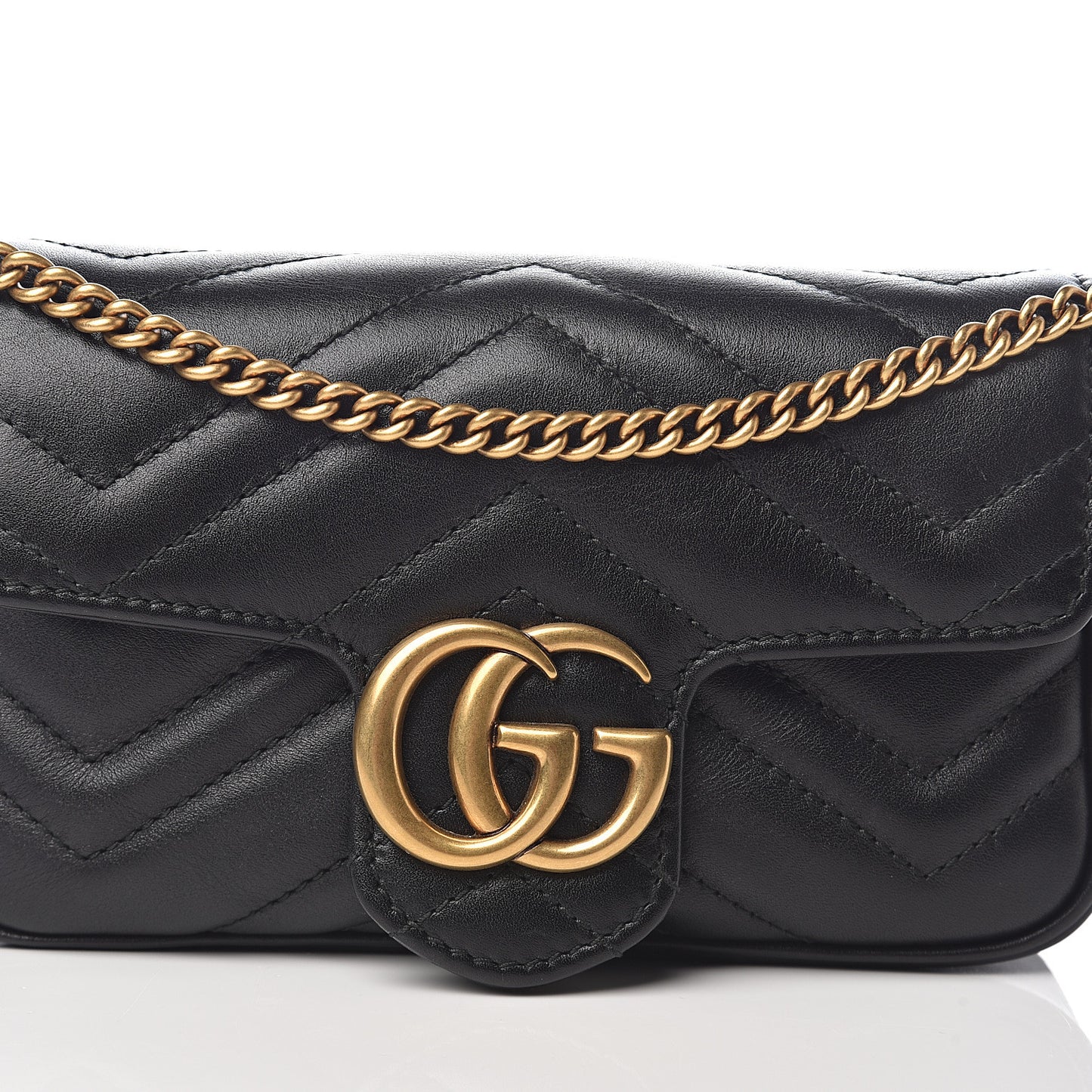 Calfskin Matelasse Super Mini GG Marmont Shoulder Bag Black