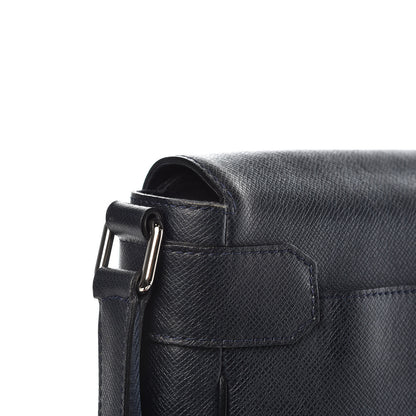 Louis Vuitton Taiga Roman MM Messenger Boreal 14 of 15