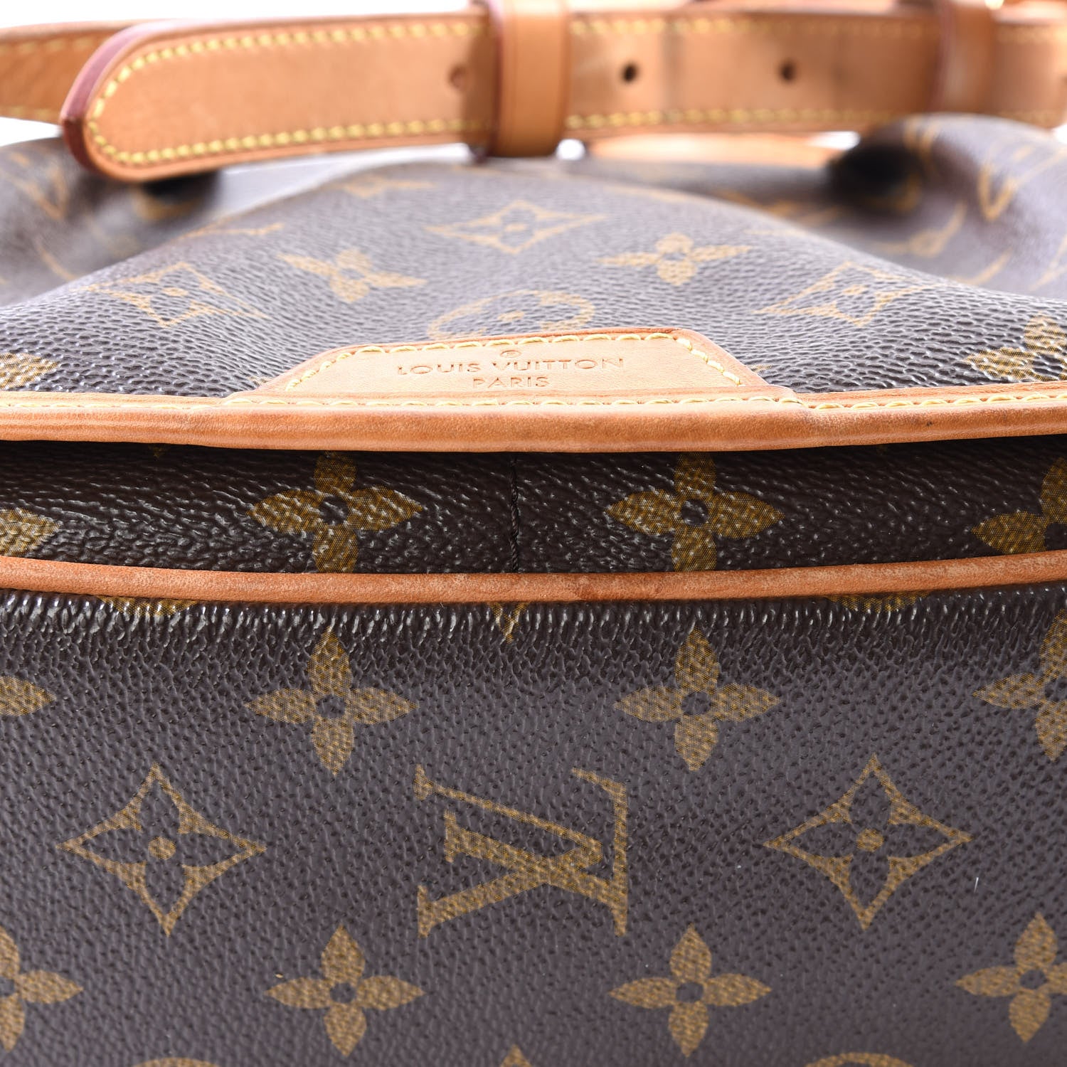 Louis Vuitton Monogram Menilmontant PM 13 of 16