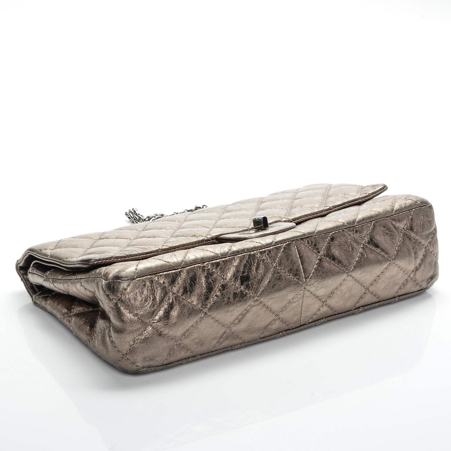 Chanel Metallic Aged Calfskin Quilted 2.55 Reissue 226 Flap Gold 4 of 7