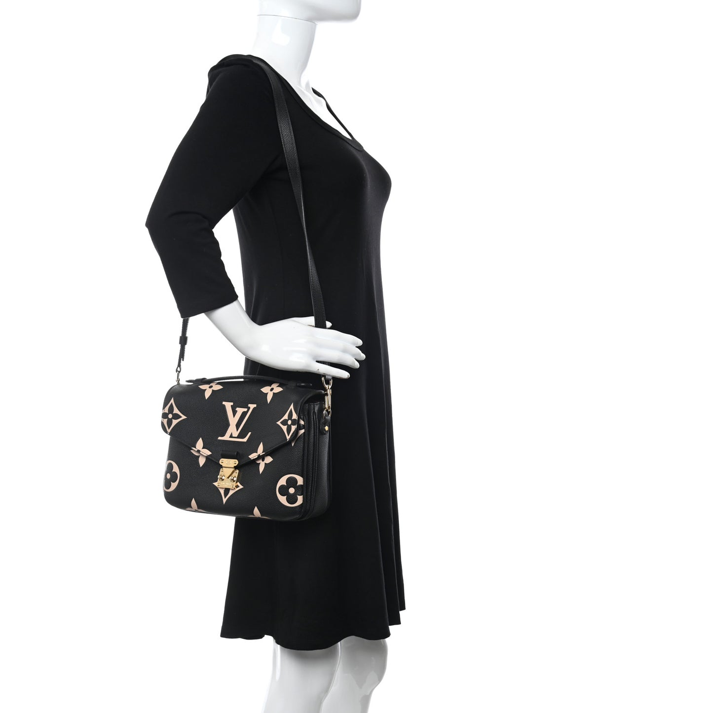 Empreinte Monogram Giant Pochette Metis Black Beige
