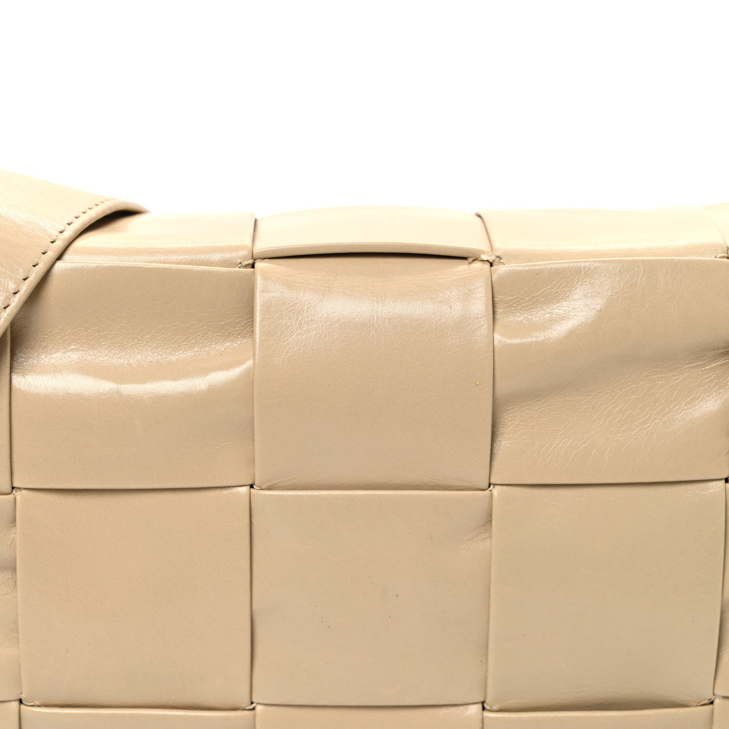 Bottega Veneta Paper Calfskin Maxi Intrecciato Cassette Crossbody Bag Porridge 9 of 13