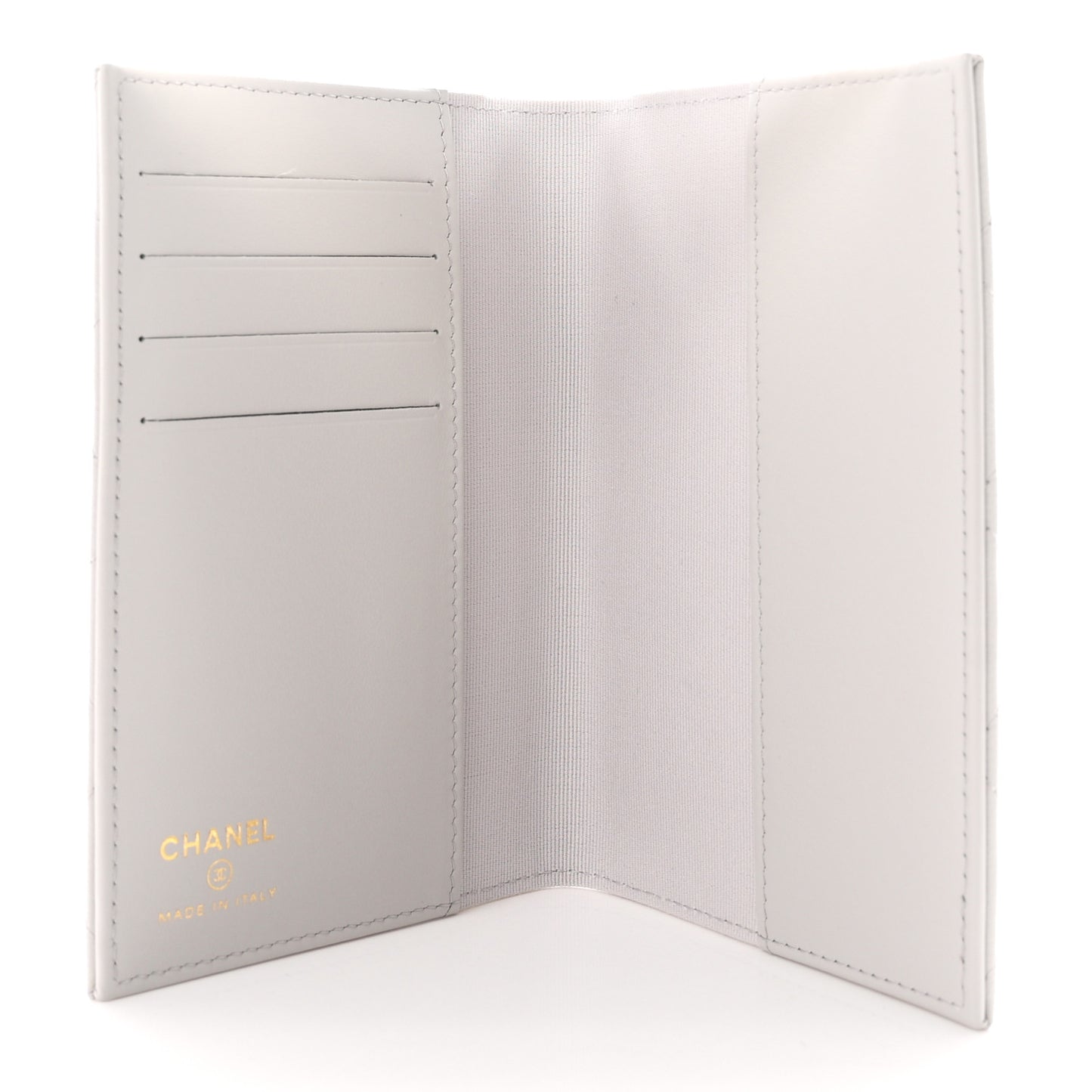 Caviar Quilted CC Passport Holder Grey