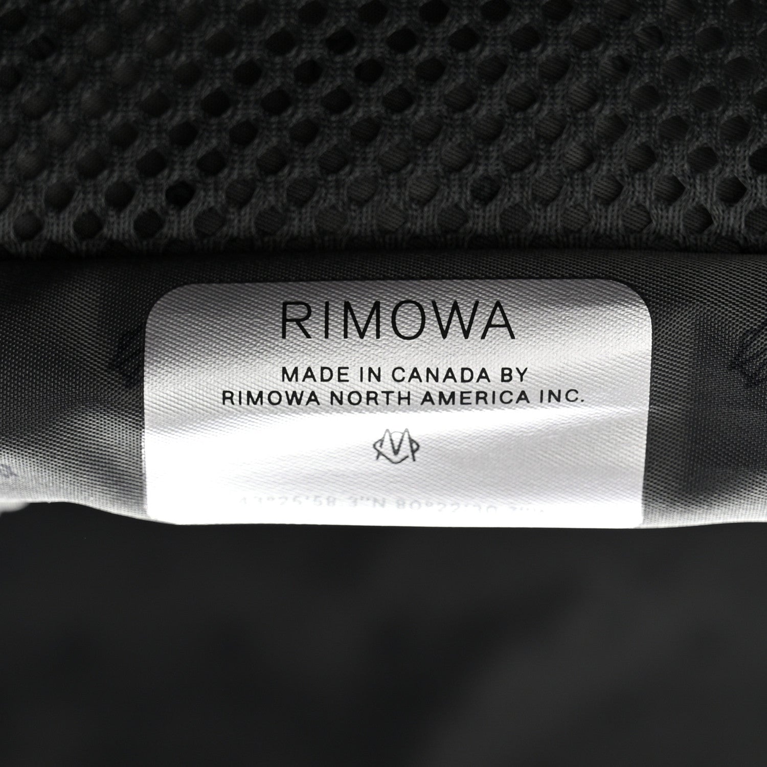 Rimowa Gloss Polycarbonate Essential Lite Cabin Green 6 of 11