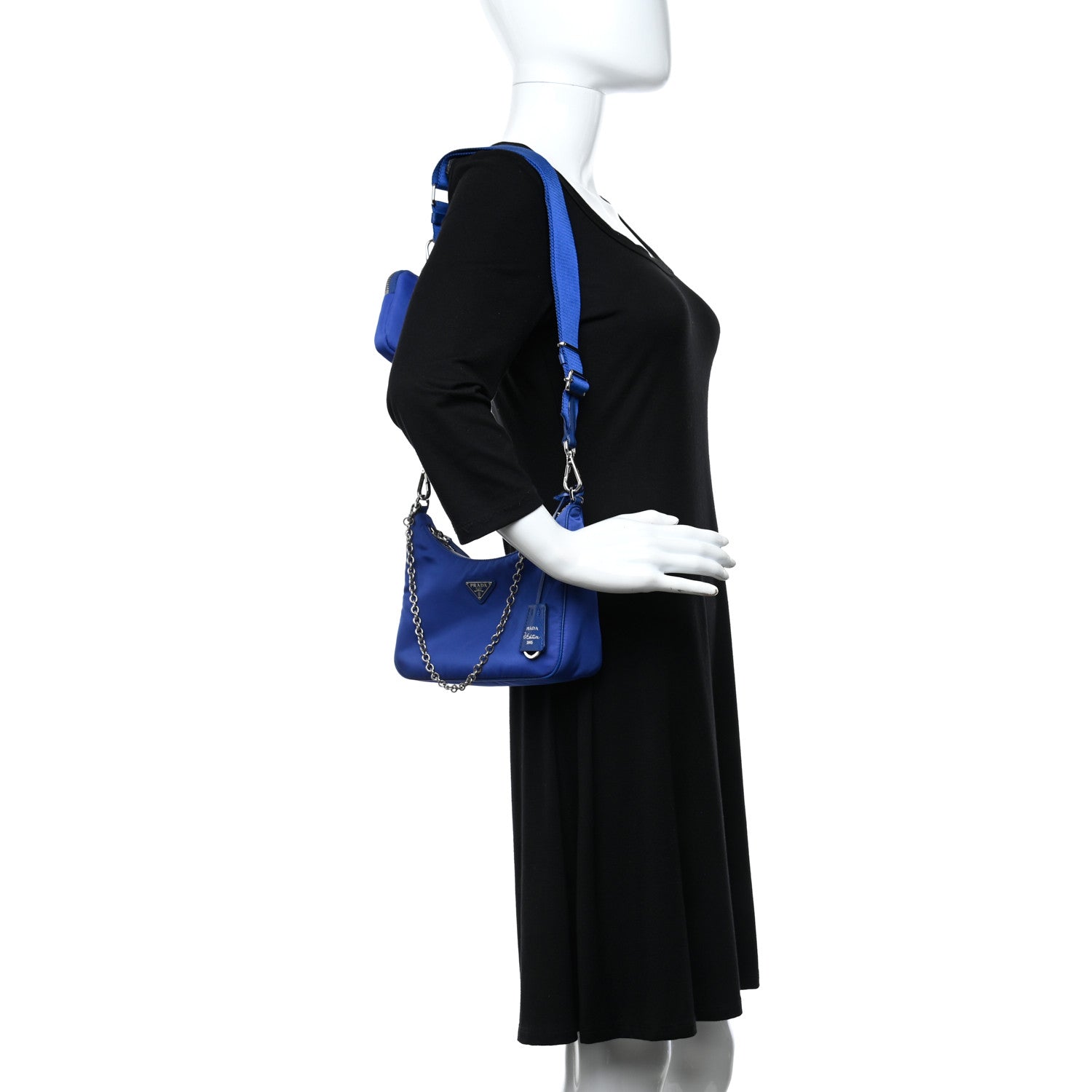 Prada Nylon Re-Edition 2005 Shoulder Bag Indaco 2 of 15