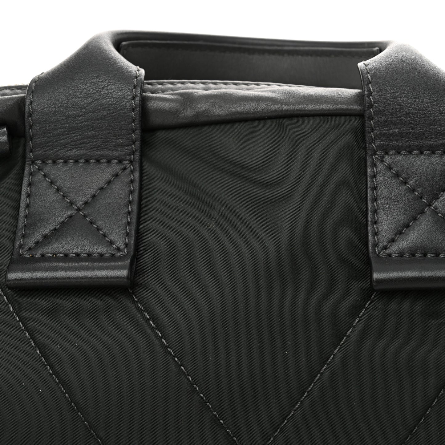 Calfskin Nylon V Line Bumbag Asphalt
