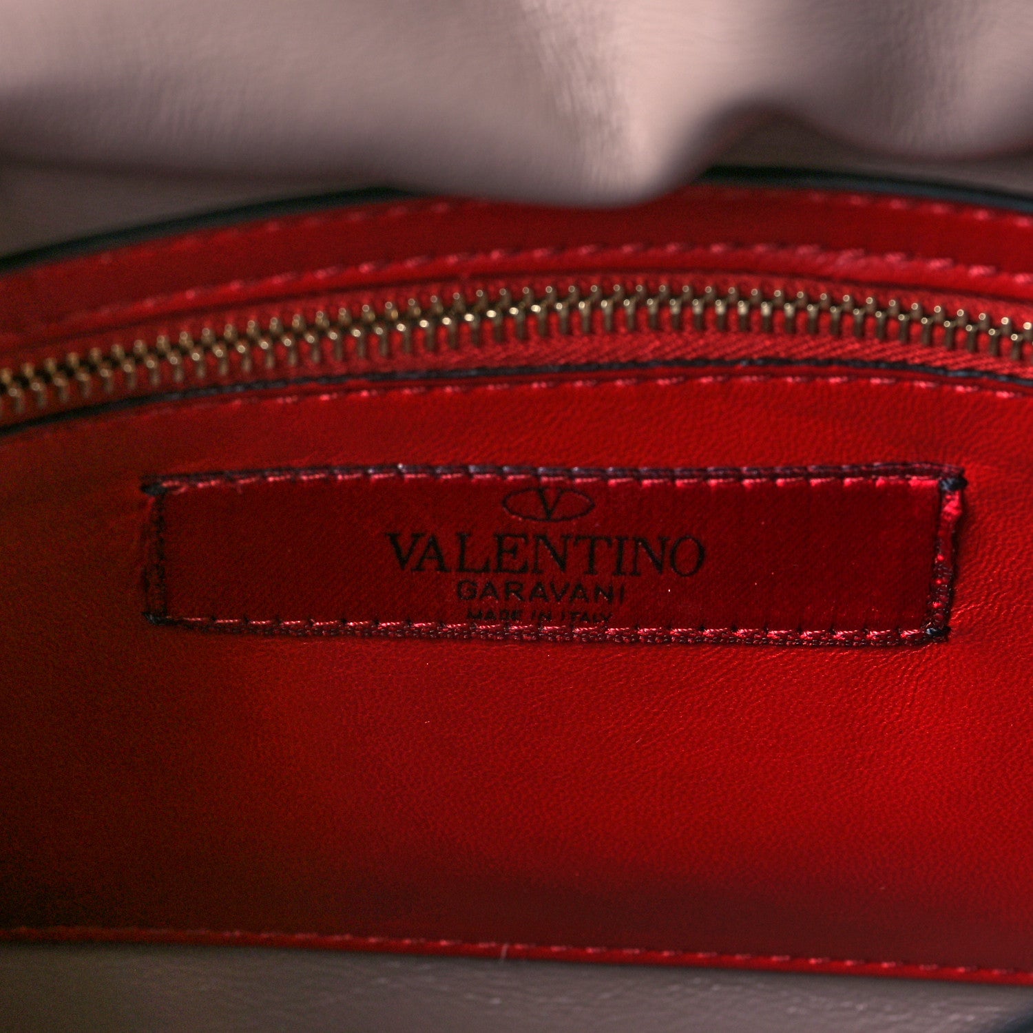 Valentino Garavani Lambskin Medium Rockstud Spike Shoulder Bag Poudre 8 of 9