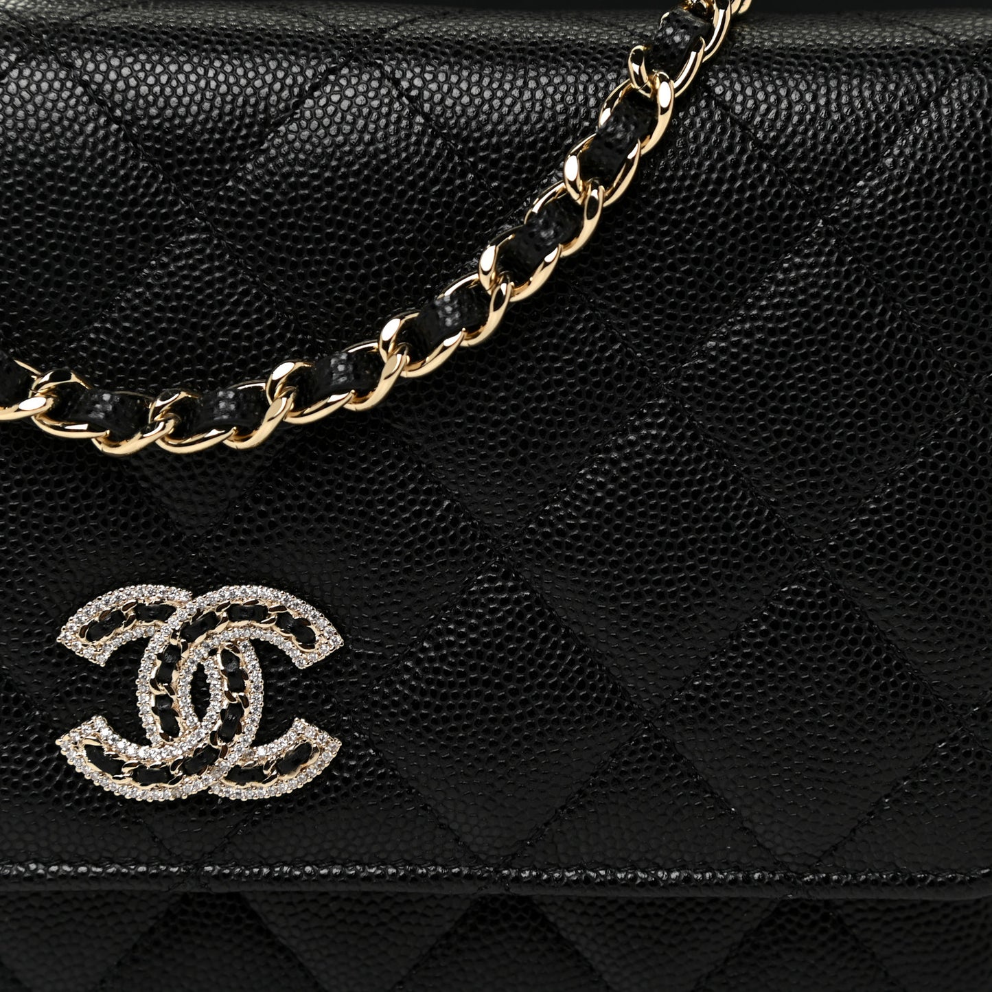 Caviar Quilted Crystal CC Wallet On Chain WOC Black