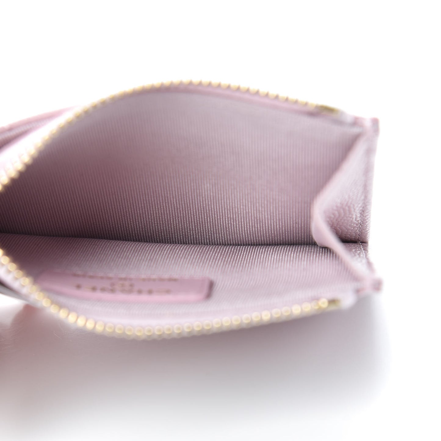 Caviar Quilted CC Zip Card Holder Light Pink