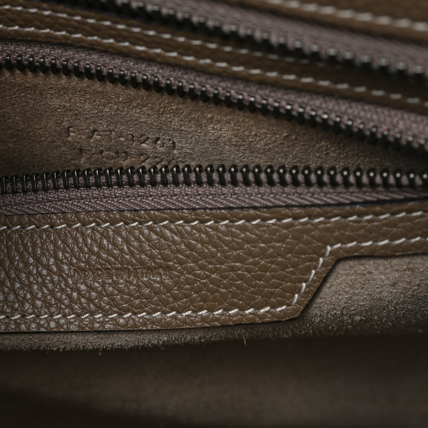 Drummed Calfskin Micro Luggage Souris