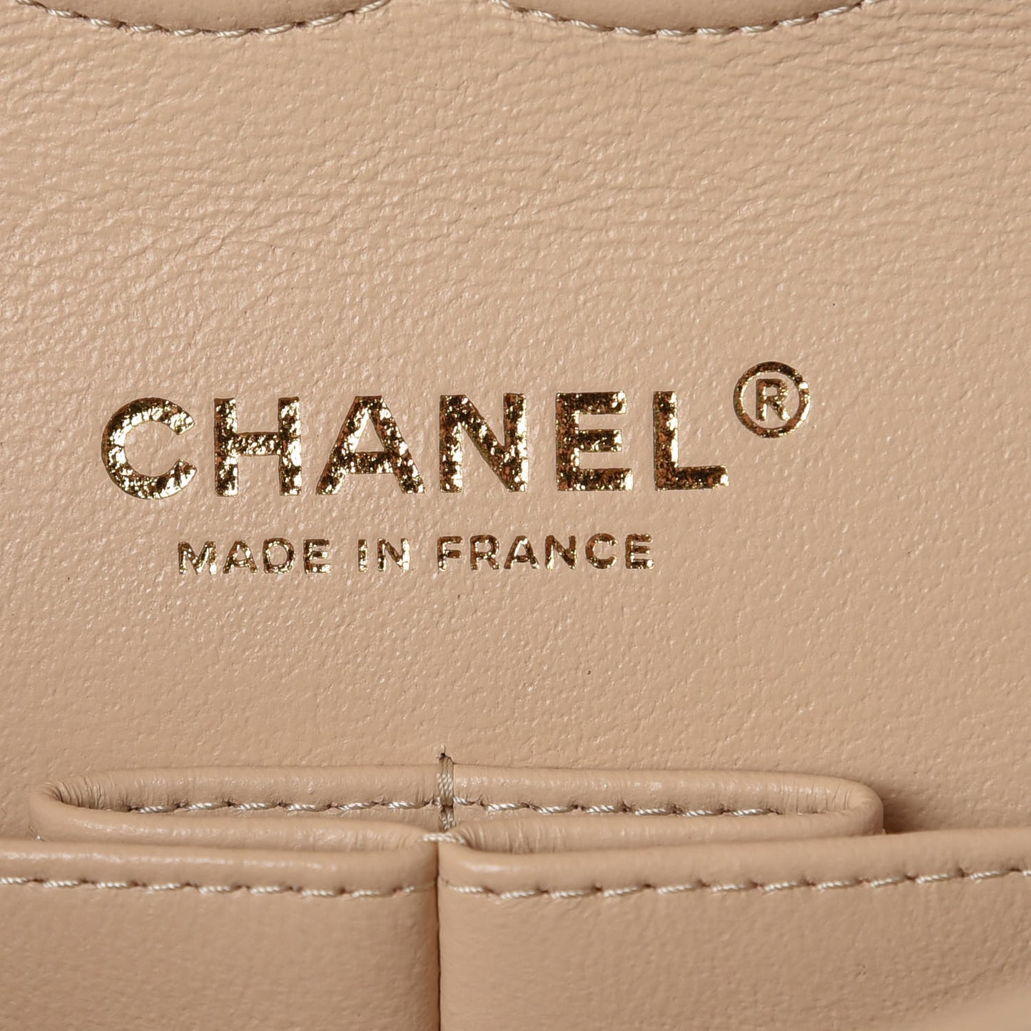 Caviar Quilted Medium Double Flap Beige Clair