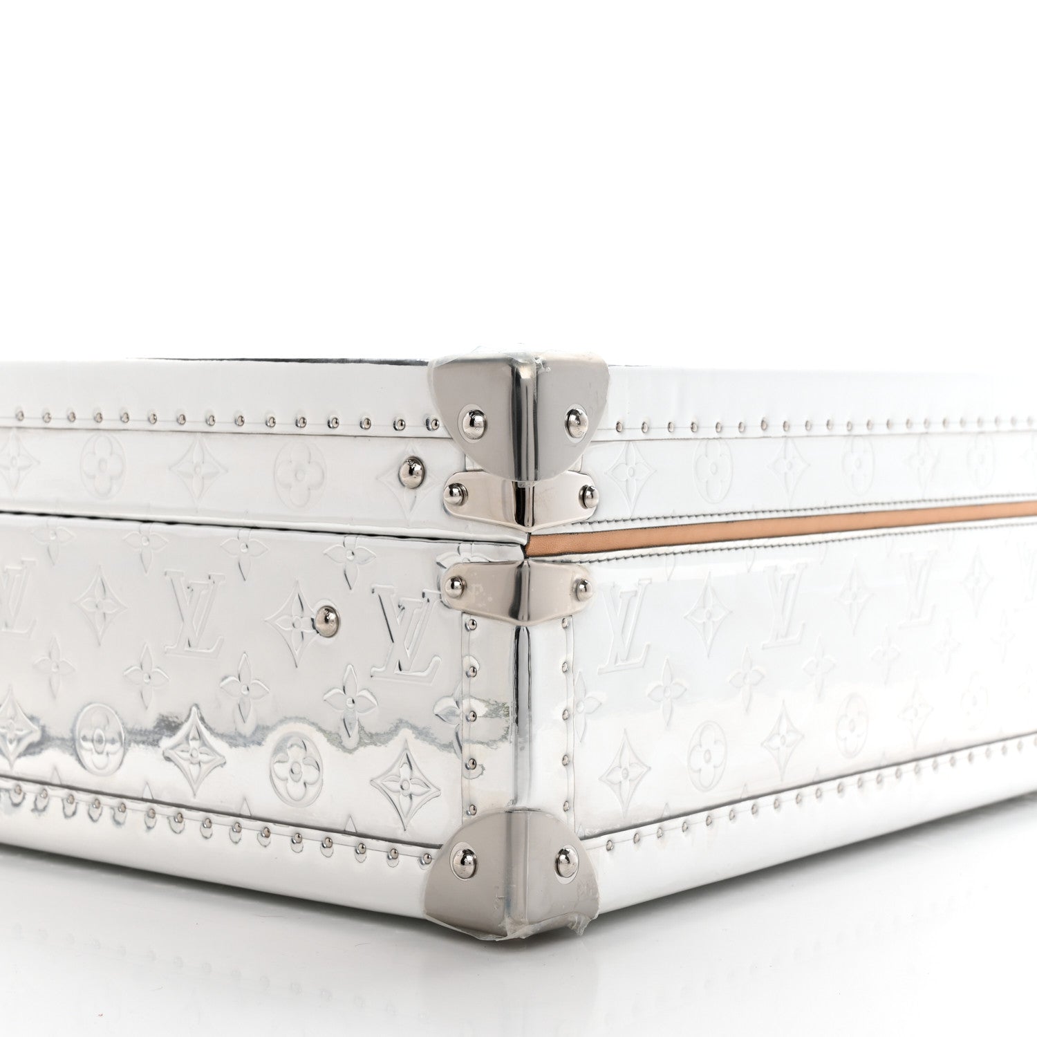 Louis Vuitton Mirror Monogram Cotteville 40 Silver 12 of 12