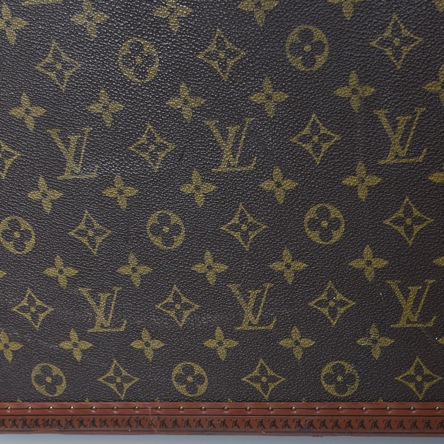 Monogram Bisten 70