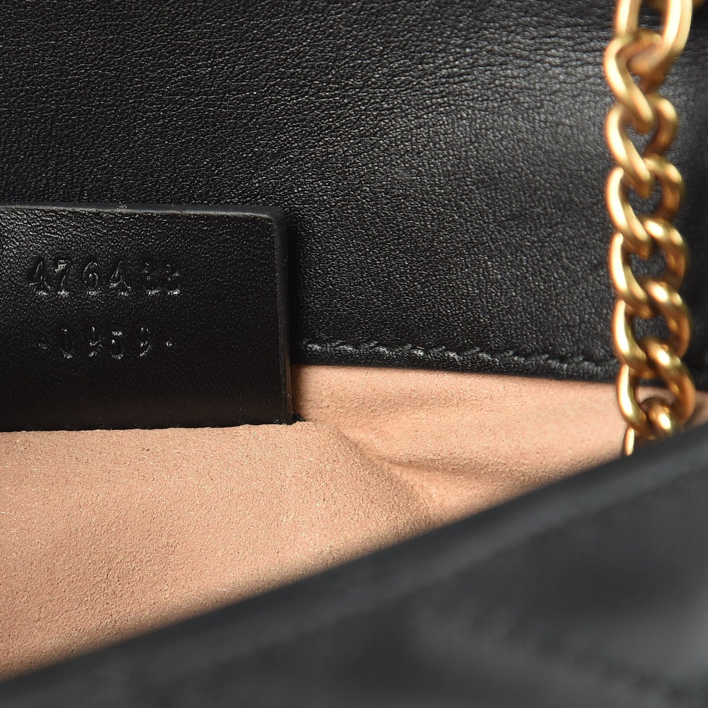 Calfskin Matelasse Super Mini GG Marmont Shoulder Bag Black