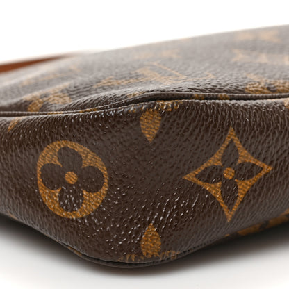 Louis Vuitton Monogram Pochette Accessories 7 of 9