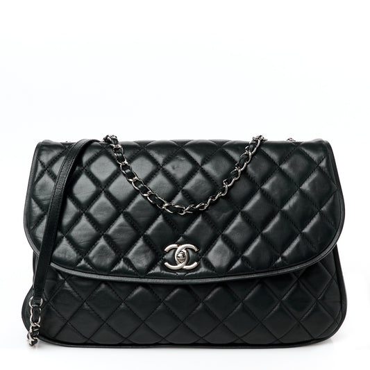 Lambskin Quilted Large Pagode Piping Flap Black