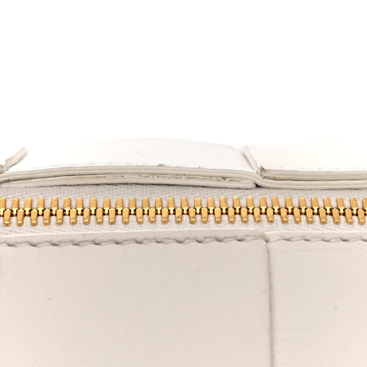 Bottega Veneta Lambskin Maxi Intrecciato Small Brick Cassette Bag White 11 of 12