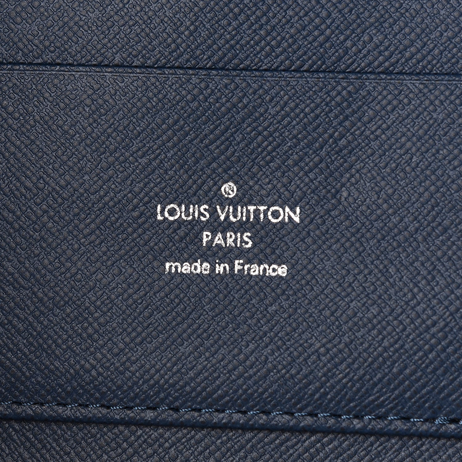 Louis Vuitton Taiga Atoll Travel Organizer Ocean 6 of 9