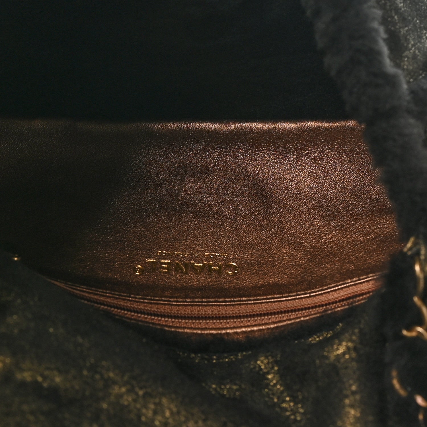 Chanel Metallic Lambskin Shearling Flap Gold Black 5 of 11