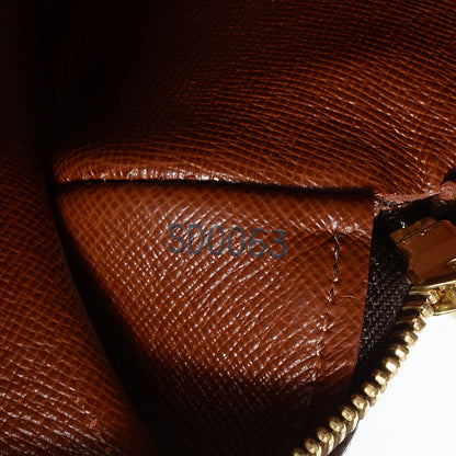 Louis Vuitton Monogram Papillon 26 7 of 7
