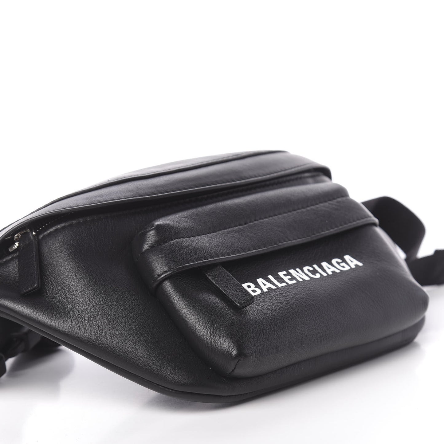 Smooth Calfskin Logo Everyday Beltpack XS Black White