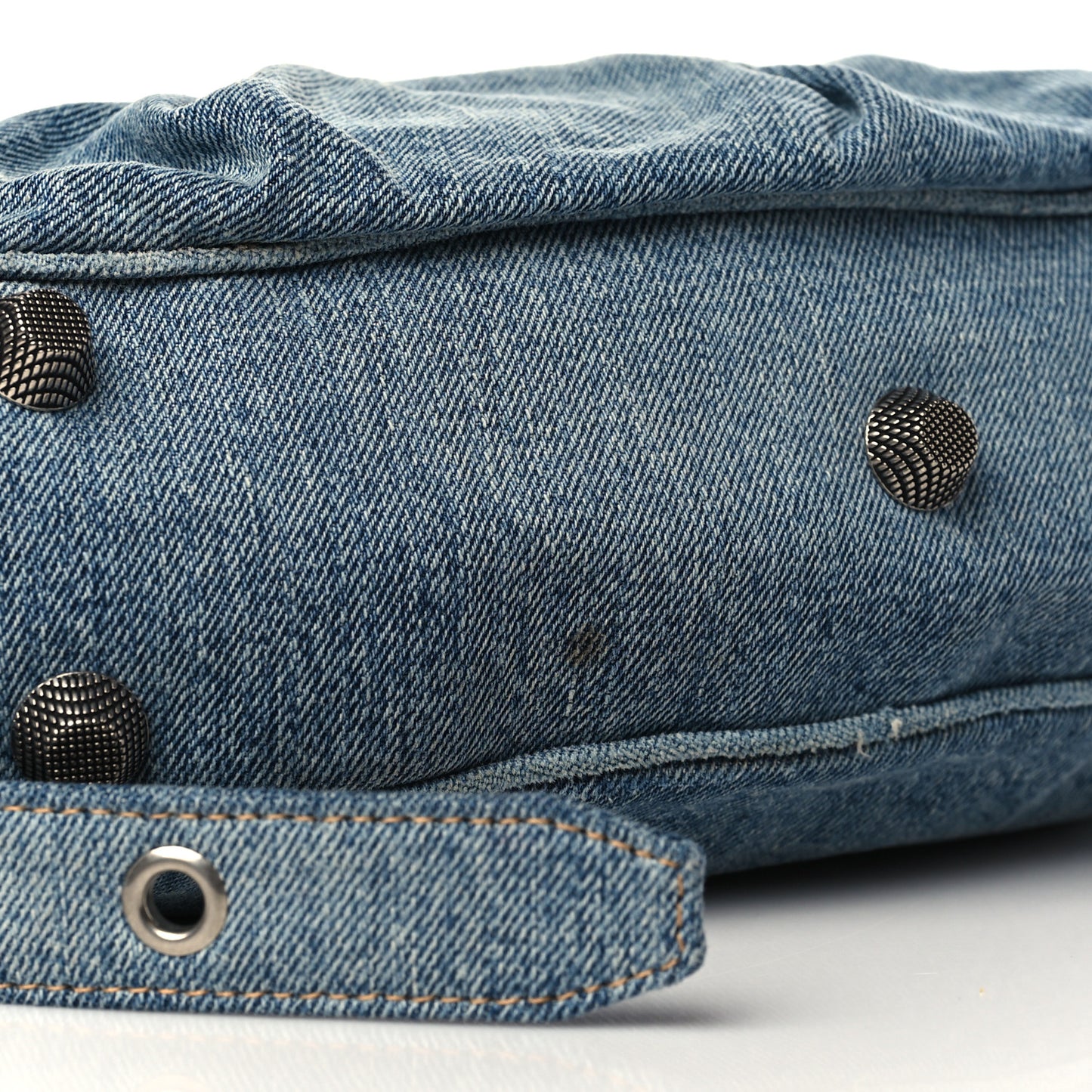 Washed Frayed Denim Crystal Small Le Cagole Shoulder Bag Blue