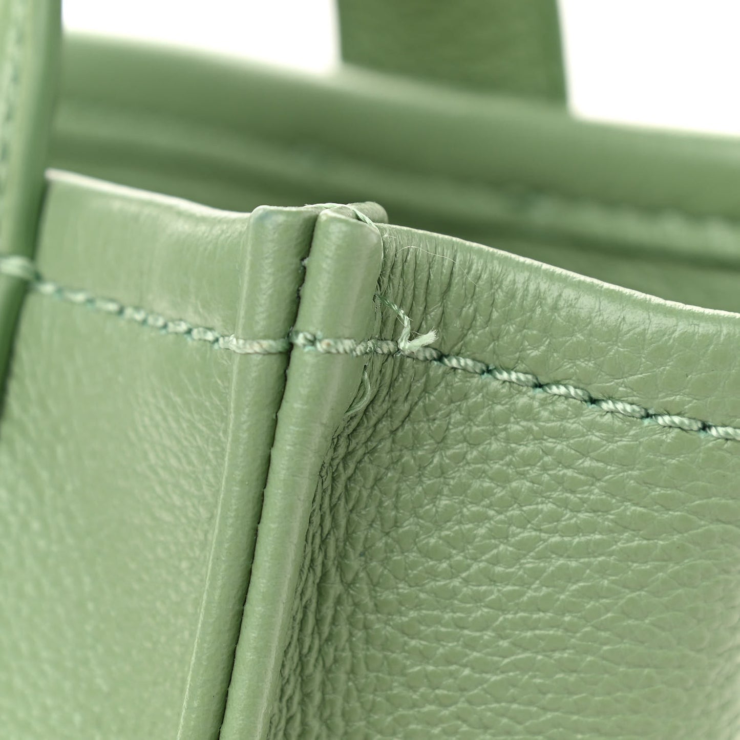 Grained Calfskin Small The Tote Bag Aspen Green