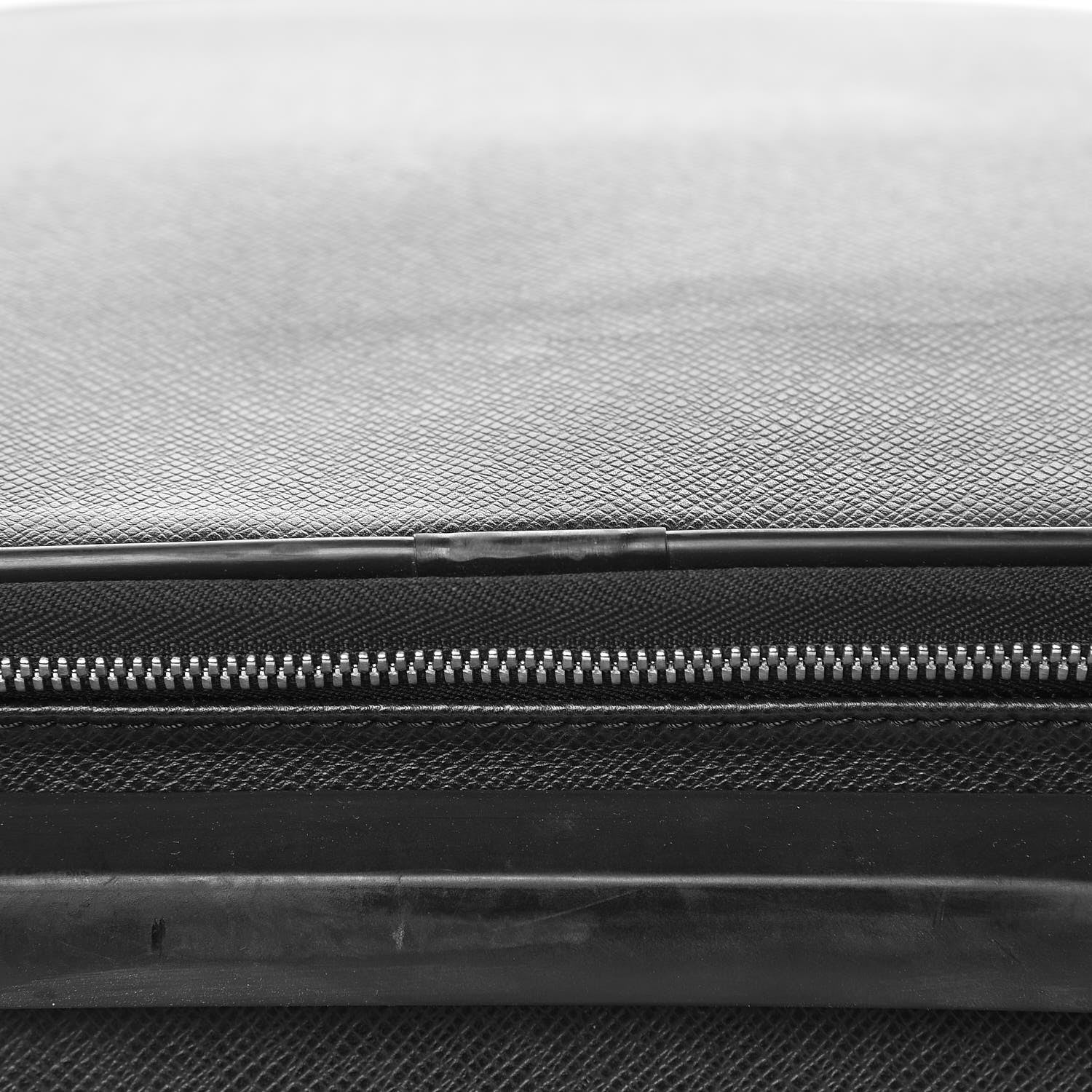 Louis Vuitton Taiga Pegase 45 Ardoise 25 of 26