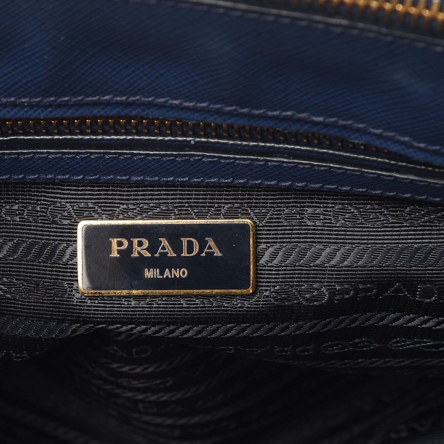 Saffiano Small Galleria Double Zip Tote Bluette