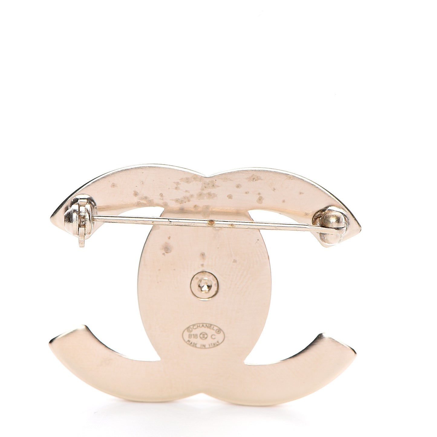 CC Turnlock Brooch Gold