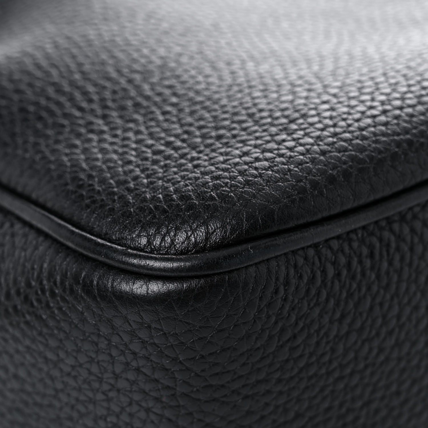 Gucci Pebbled Calfskin Small Soho Disco Bag Black 10 of 14